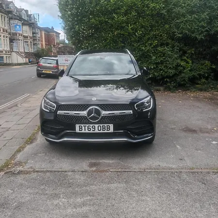 New Clifton With Free Parking *